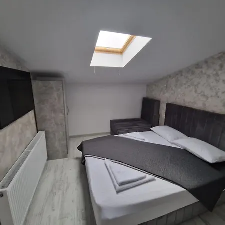 Πανσιόν Atelierelor House *